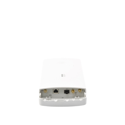 Estación base ePMP 3000 MU-MIMO 4X4 802.11ac, 4910-5970 MHz, 120 suscriptores, hasta 1.2 Gbps (C050910A101A) - Imagen 2