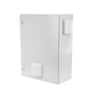 Gabinete Ventilado de Acero IP55 Uso en Exterior (600 x 800 x 300 mm) con Placa Trasera Interior Metálica y Compuerta Inferior Atornillable. Incluye Ventilador, Ventilas, filtros, Chapas y Llave T. - Imagen 4